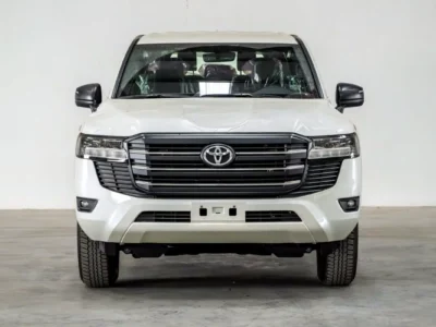 2026 Toyota Land Cruiser GXR 4.0L 6 Cylinders Petrol Engine White Black SUV GCC Automatic