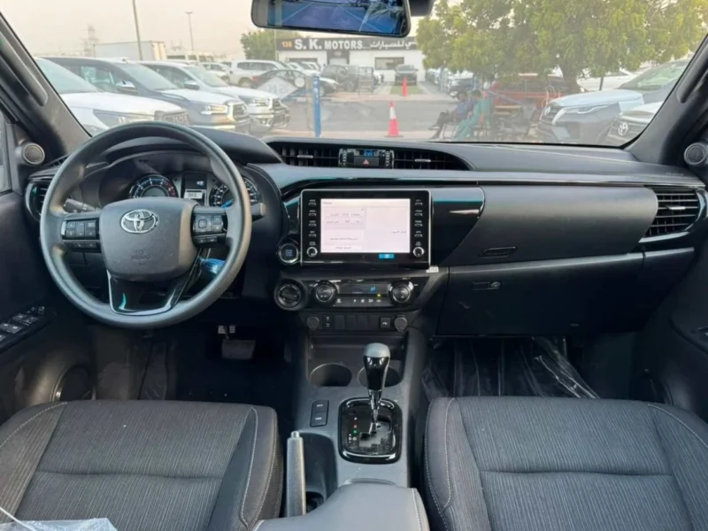 2026 Toyota Hilux ADVENTURE SR5 2.8 Litres 4 Cylinders Diesel Engine White Black Pickup Truck GCC