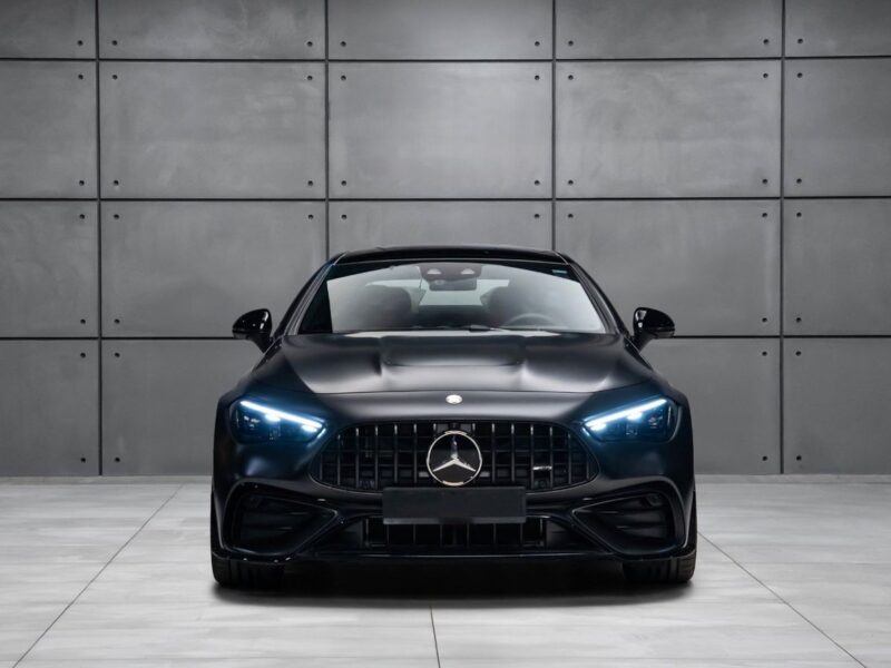 2026 Mercedes-AMG CLE 53 3.0-liter turbocharged inline-6 Petrol Engine Black Red Coupe