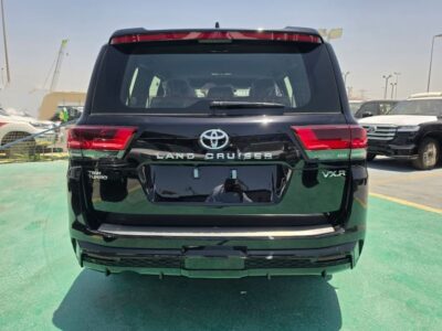 2026 TOYOTA LAND CRUISER VXR 3.5L TWIN TURBO 6 Cylinders Petrol Engine Black Red SUV GCC Specs