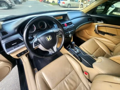 2009 Honda Accord Sport 6 Cylinders Petrol Engine Black Beige Coupe GCC Specs Full Option