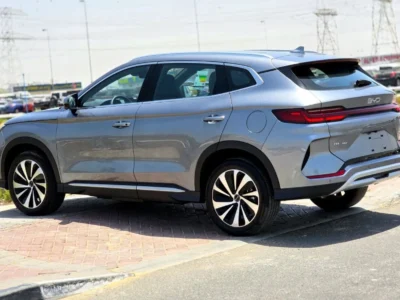 2026 BYD Song Plus PREMIUM 1.5 Litres 4 Cylinders Plug-in Hybrid Engine Silver Beige SUV GCC Specs