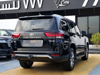 2026 Toyota Land Cruiser GXR 3.5 Litres Twin-Turbo V6 Petrol Engine Black Beige SUV GCC Specs