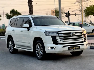 2022 Toyota Land Cruiser GXR 6 Cylinders Twin Turbo Petrol Engine White Beige SUV GCC Specs