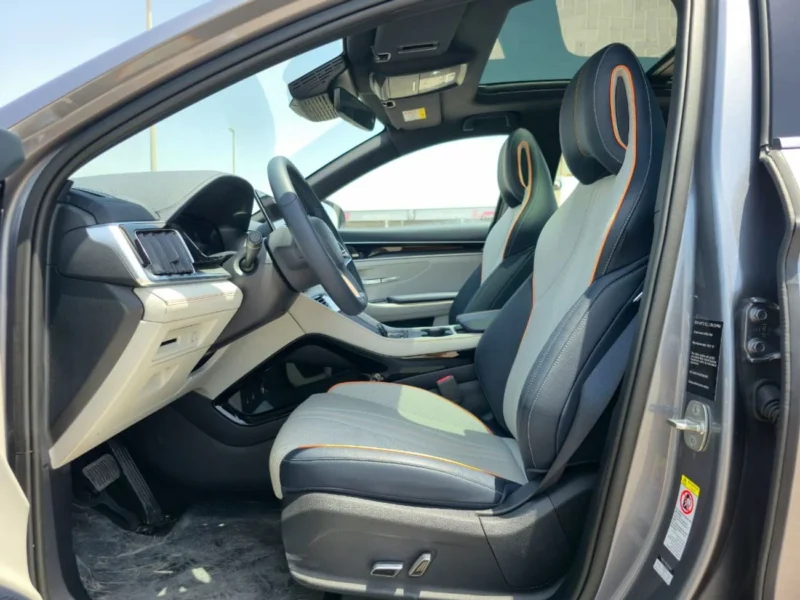 2026 BYD Song Plus PREMIUM 1.5 Litres 4 Cylinders Plug-in Hybrid Engine Silver Beige SUV GCC Specs
