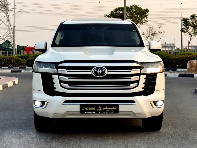 2022 Toyota Land Cruiser GXR 6 Cylinders Twin Turbo Petrol Engine White Beige SUV GCC Specs