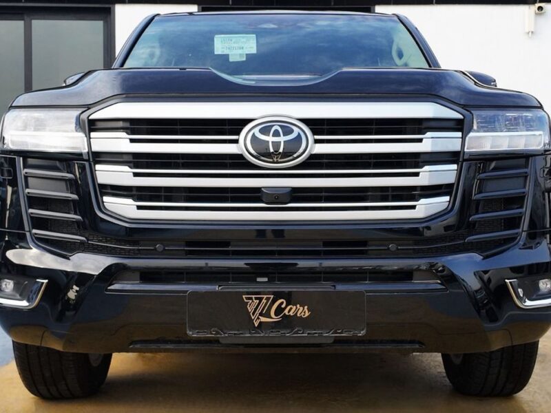 2026 Toyota Land Cruiser GXR 3.5 Litres Twin-Turbo V6 Petrol Engine Black Beige SUV GCC Specs