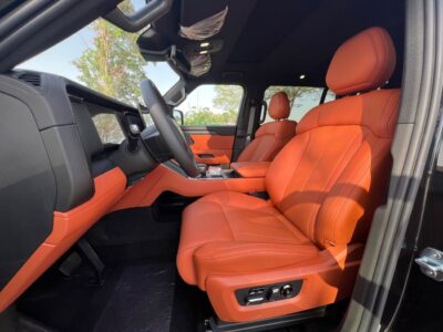 2026 ROX 01 STANDARD 1.5 Litres 4 Cylinders Hybrid Engine Black Orange SUV Chinese Specs