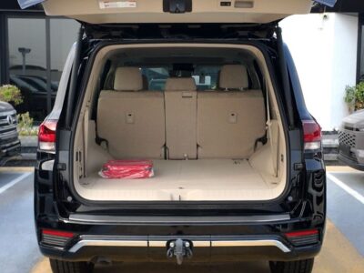 2026 Toyota Land Cruiser GXR 3.5 Litres Twin-Turbo V6 Petrol Engine Black Beige SUV GCC Specs
