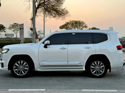 2024 Toyota Land Cruiser VXR 6 Cylinders Twin Turbo Petrol Engine White Beige SUV GCC Specs