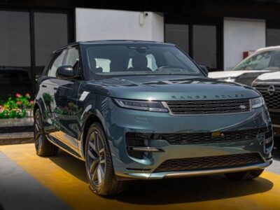 2023 Land Rover Range Rover Sport HSE DYNAMIC 3.0L Turbo 6 Cylinders Green Burgundy SUV