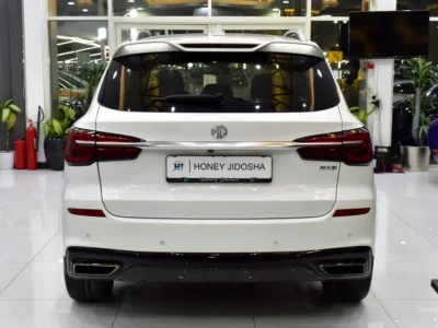 2023 MG RX5 Luxury 1.5 Litres 4 Cylinders Petrol Engine White Black Crossover GCC Specs