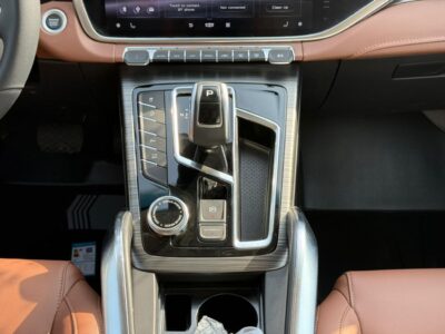 2023 Geely Azkarra LUXURY GL 1.5 Litres 4 Cylinders Petrol Engine White Brown SUV GCC Specs
