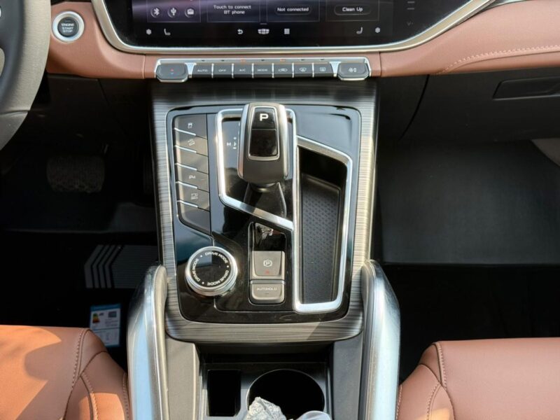 2023 Geely Azkarra LUXURY GL 1.5 Litres 4 Cylinders Petrol Engine White Brown SUV GCC Specs