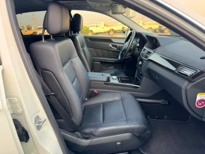 2010 Mercedes-Benz E-Class E 350 6 Cylinders Petrol Engine White Black Sedan Japanese Specs