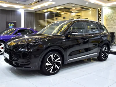 2023 MG ZS Luxury 1.5 Litres 4 Cylinders Petrol Engine Black Crossover Chinese Specs Automatic