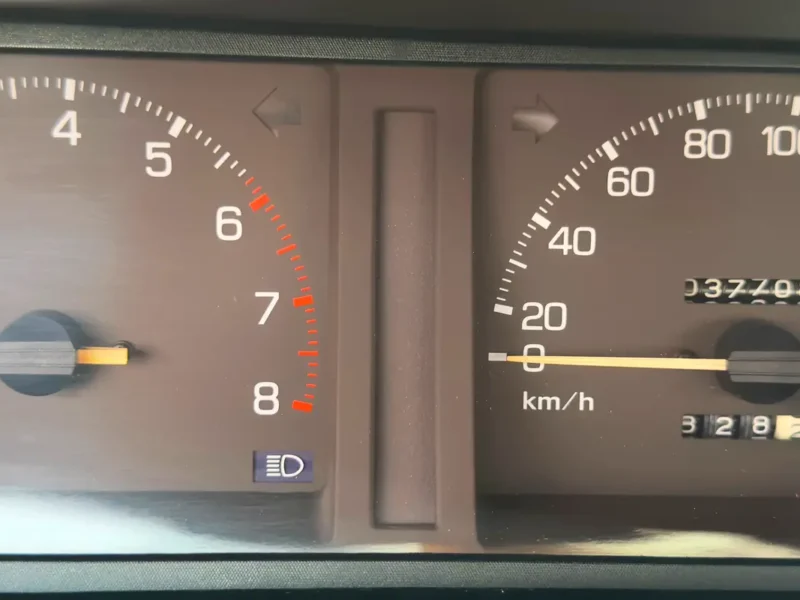 1985 Toyota Cressida 4 Cylinders Petrol Engine Red Sedan GCC Specs Classic Edition Manual