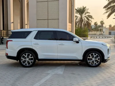 2022 Hyundai Palisade Limited 6 Cylinders Petrol Engine White Black SUV US Specs Excellent Condition