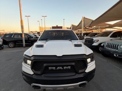 2020 RAM 1500 Rebel Crew Cab 5.7 Litres 8 Cylinders Petrol Engine White Black Pickup Truck US Specs