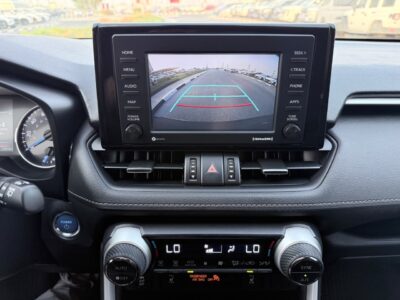 2022 TOYOTA RAV 4 XLE 2.5 Litres 4 Cylinders HYBRID Engine Grey Black SUV American Specs