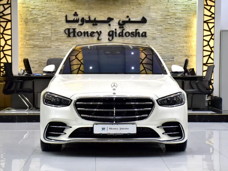 2021 Mercedes-Benz S-Class S 500 4MATIC 6 Cylinders Petrol Engine White Tan Sedan GCC Specs