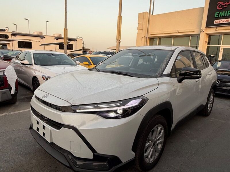 2025 Toyota Frontlander 2.0 Litres 4 Cylinders Petrol Engine White Black SUV Chinese Specs Automatic