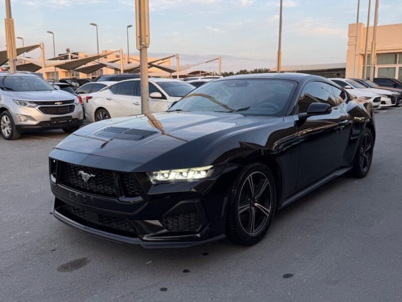 2024 Ford Mustang EcoBoost Premium 2.3 Litres 4 Cylinders Petrol Engine Black Red Convertible GCC