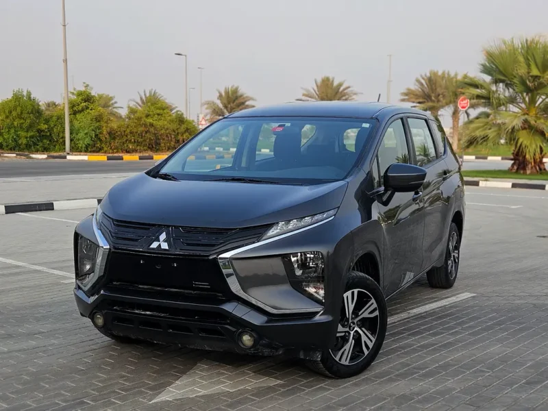 2022 Mitsubishi Xpander GLX 1.5 Litres 4 Cylinders Petrol Engine Grey Black 7-Seater Family SUV GCC