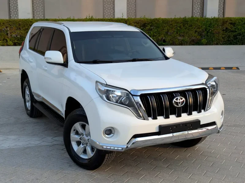 2016 Toyota Prado TXL 6 Cylinders Petrol Engine White Tan SUV GCC Specs Excellent Condition