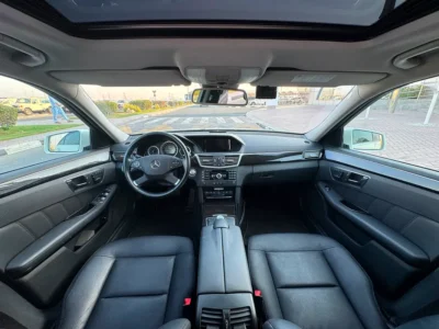 2010 Mercedes-Benz E-Class E 350 6 Cylinders Petrol Engine White Black Sedan Japanese Specs