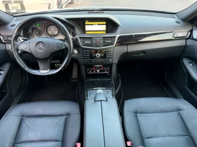 2011 Mercedes-Benz E-Class E 550 8 Cylinders Petrol Engine Silver Black Sedan Japanese Specs