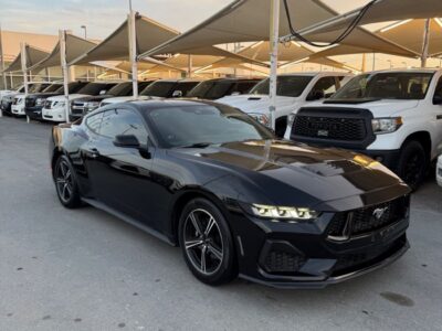 2024 Ford Mustang EcoBoost Premium 2.3 Litres 4 Cylinders Petrol Engine Black Red Convertible GCC