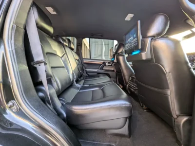 2021 Toyota Land Cruiser GXR 2021 Facelifted 2025 4.0L V6 Petrol Engine Black SUV GCC Specs Full Option