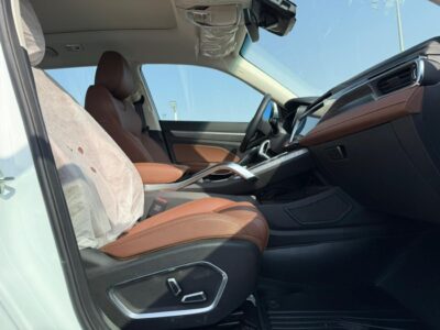 2023 Geely Azkarra LUXURY GL 1.5 Litres 4 Cylinders Petrol Engine White Brown SUV GCC Specs
