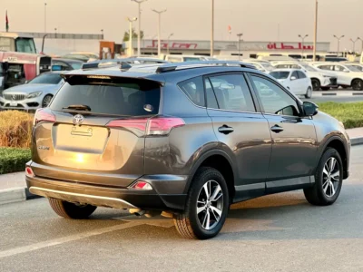 2018 Toyota RAV 4 XLE 4 Cylinders Petrol Engine Grey Black SUV US Specs Super Clean and Neat Car