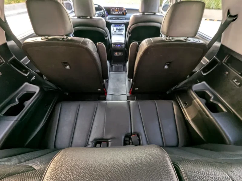 2022 Hyundai Palisade Limited 6 Cylinders Petrol Engine White Black SUV US Specs Excellent Condition