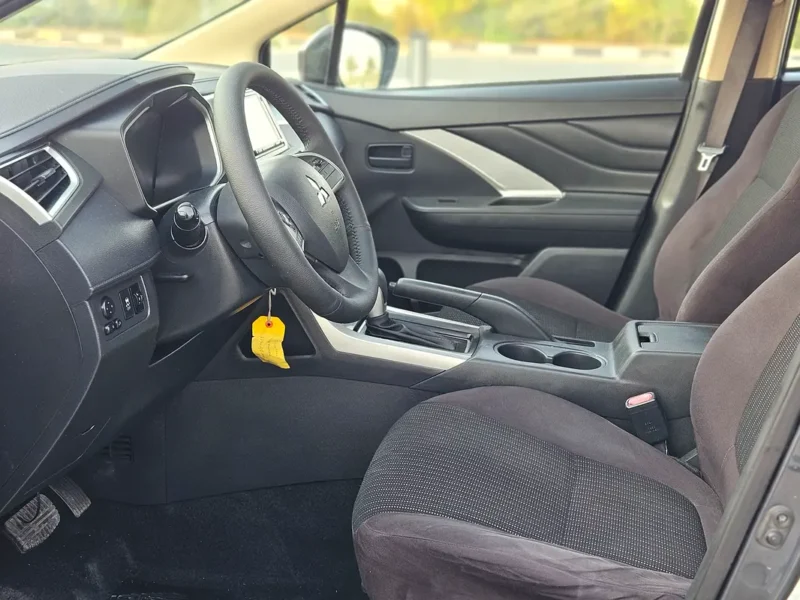 2022 Mitsubishi Xpander GLX 1.5 Litres 4 Cylinders Petrol Engine Grey Black 7-Seater Family SUV GCC