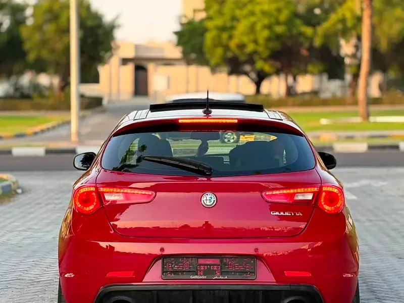 2020 Alfa Romeo GIULIETTA Veloce 1.75 Turbo 4 Cylinders Petrol Engine Red Black Hatchback GCC