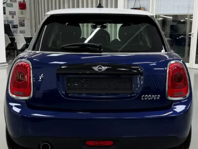 2016 MINI Cooper Cooper 1.5 Litres 3-cylinder Petrol Engine Blue Black Hatchback GCC Specs Automatic