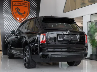 2022 Rolls Royce Cullinan BLACK BADGE 6.7 Litres 12 Cylinders Petrol Engine Black Brown SUV GCC