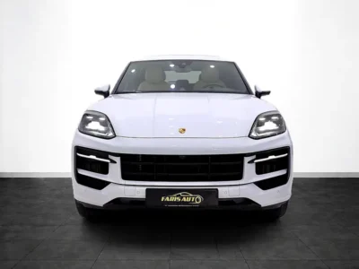 2024 Porsche Cayenne Standard 6 Cylinders Petrol Engine White Beige SUV GCC Specs CARBON PACKAGE