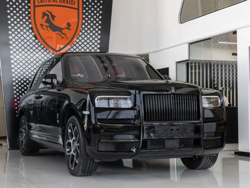 2022 Rolls Royce Cullinan BLACK BADGE 6.7 Litres 12 Cylinders Petrol Engine Black Brown SUV GCC