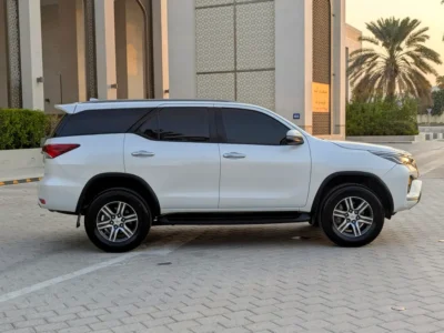 2024 Toyota Fortuner GXR 6 Cylinders Petrol Engine White Beige SUV GCC Specs Excellent Condition