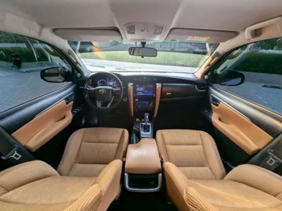 2024 Toyota Fortuner GXR 6 Cylinders Petrol Engine White Beige SUV GCC Specs Excellent Condition