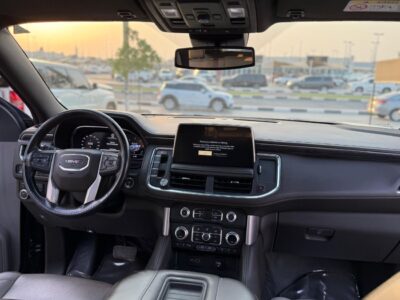 2023 GMC Yukon XL 5.3 Litres 8 Cylinders Petrol Engine Black Beige SUV GCC Specs Automatic