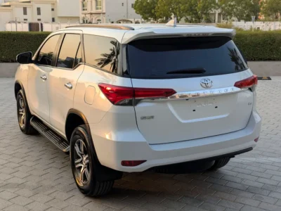 2024 Toyota Fortuner GXR 6 Cylinders Petrol Engine White Beige SUV GCC Specs Excellent Condition