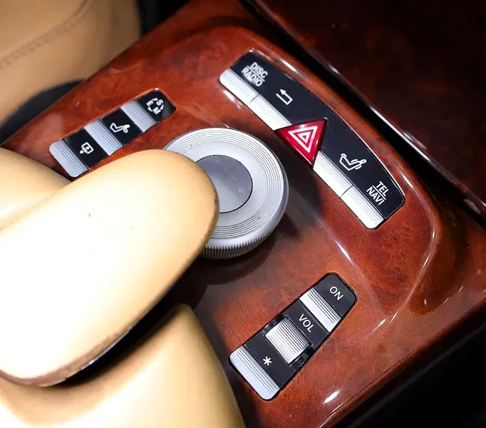 2011 Mercedes-Benz S-Class S 500 8 Cylinders Petrol Engine Brown tan Sedan GCC Specs FULLY LOADED