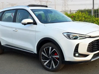 2025 MG ZS 4 Cylinders Petrol Engine White Maroon SUV GCC Specs Efficient and Stylish Automatic
