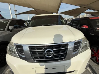 2015 Nissan Patrol LE Platinum 5.6 Litres 8 Cylinders Petrol Engine White Tan SUV GCC Specs