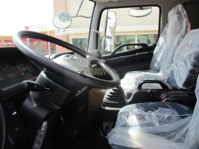 2023 New Hino 500 1927 4x2 SANY PALFINGER SPS20000CF Crane White 6 Cylinders
